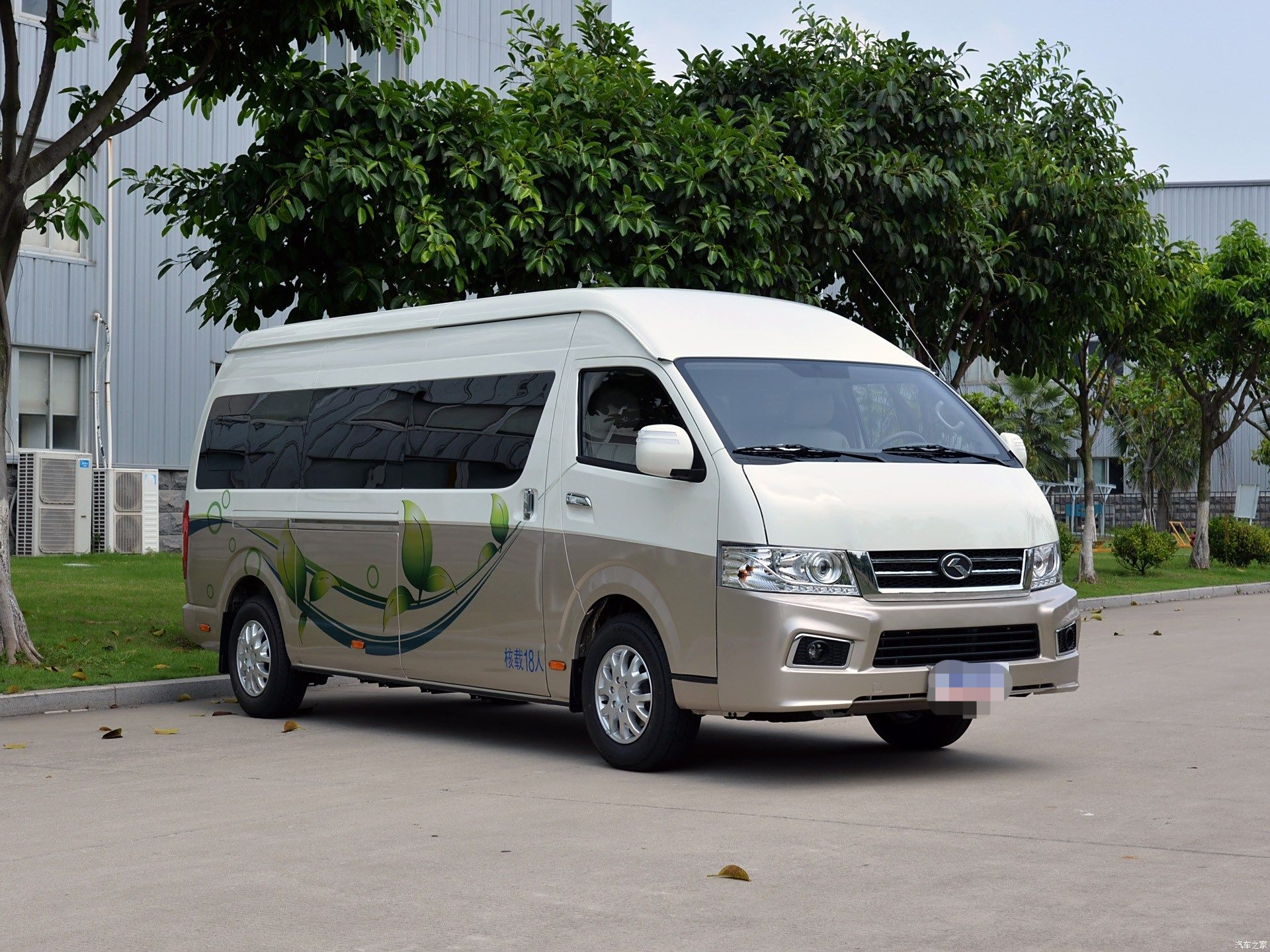 舒适客车-14座